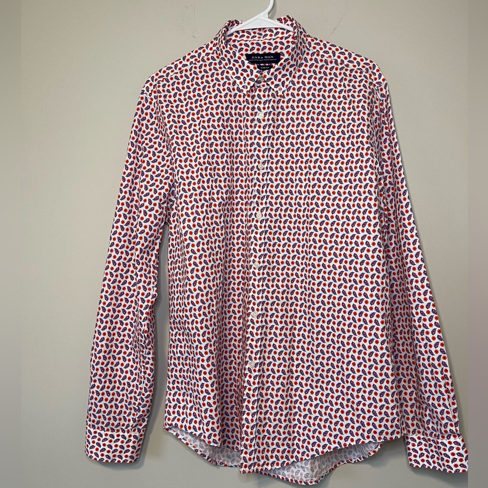 Zara Button Down - Picture 1 of 4